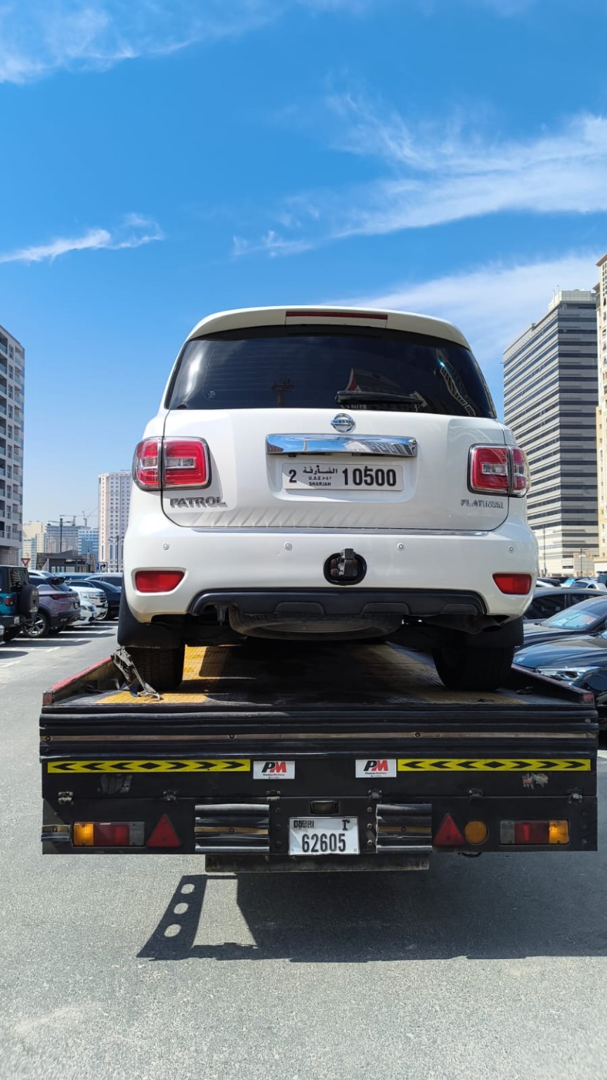 Recovery Dubai flatbed